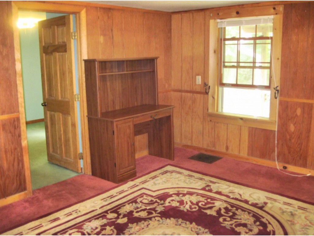 871 Old Westport Road Winchester, NH 03470 - Photo 4 of 27 Gallery Image 4