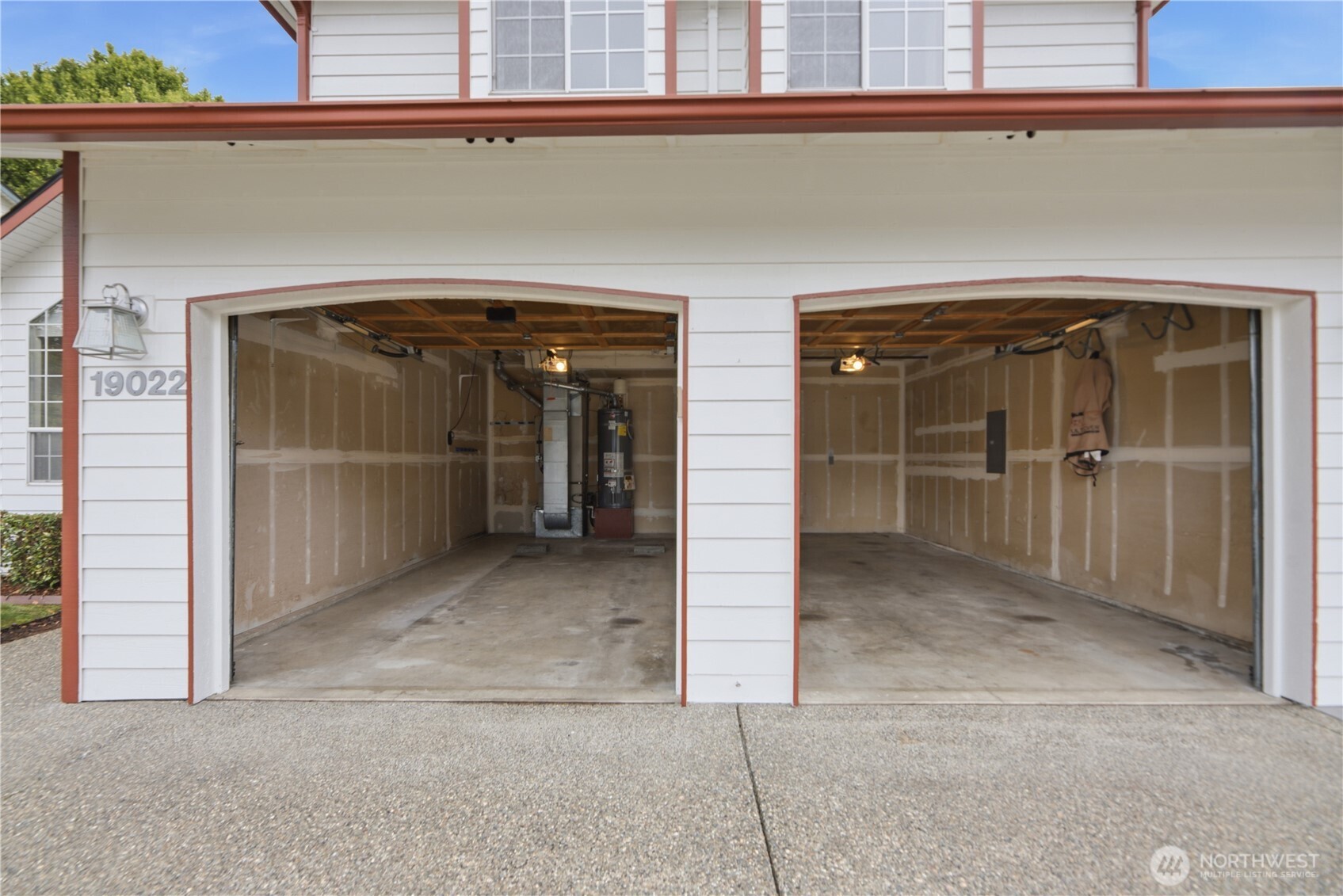 19022 102nd Avenue Southeast Renton, WA 98055 - Photo 32 of 36