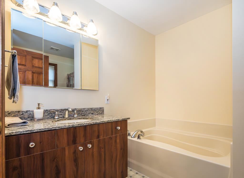 2 Sonia Drive Rutland, VT 05701 - Photo 25 of 40