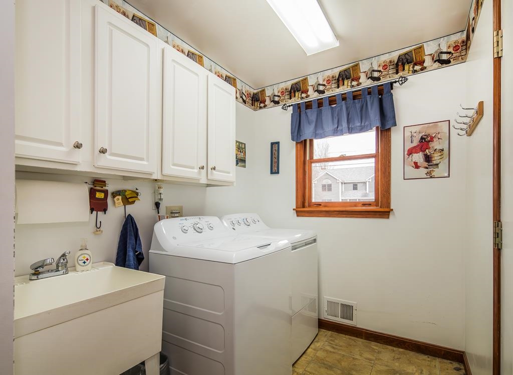 2 Sonia Drive Rutland, VT 05701 - Photo 33 of 40