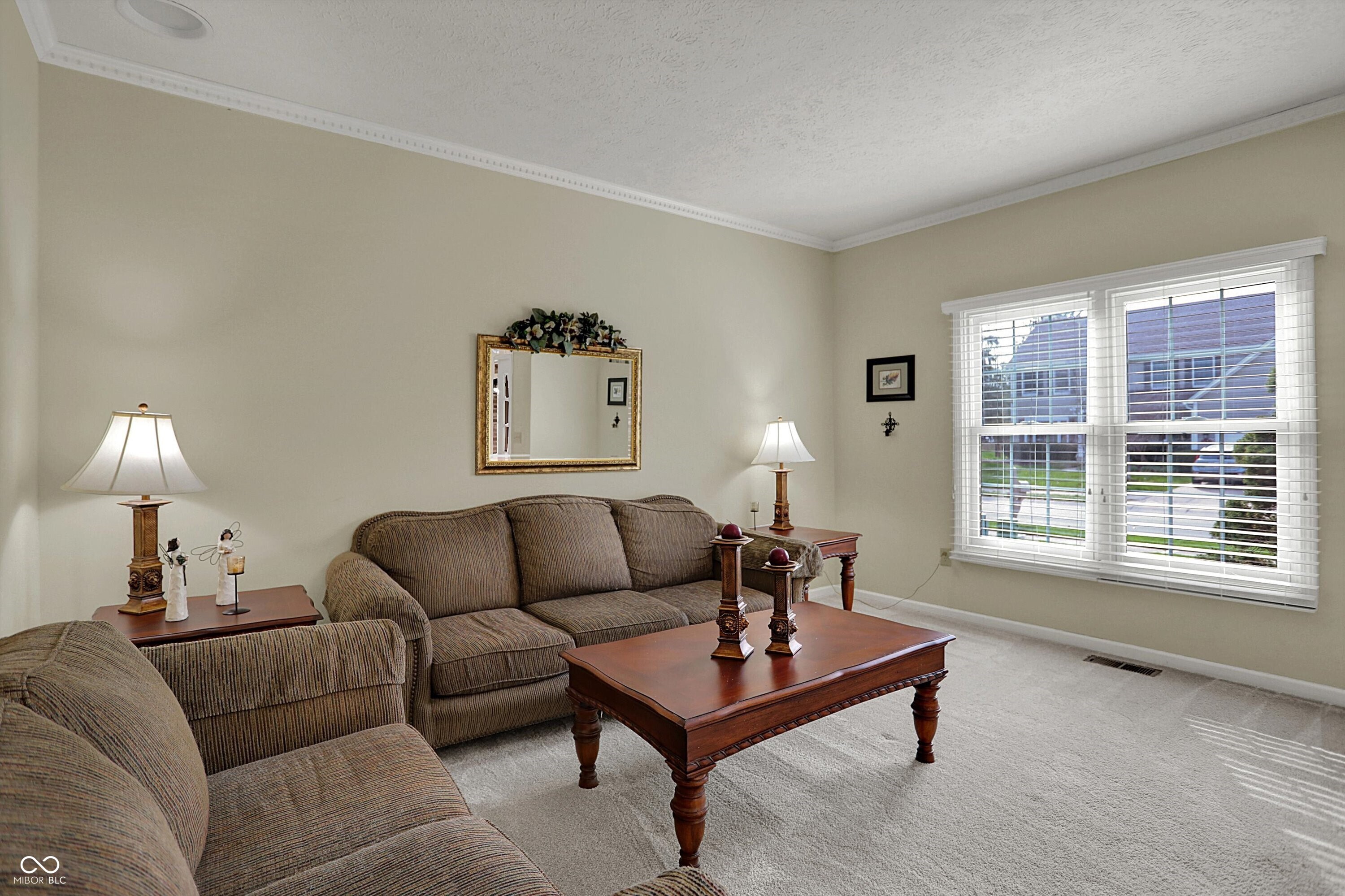 11247 Reflection Point Drive Fishers, IN 46037 - Photo 6 of 54 Gallery Image 6