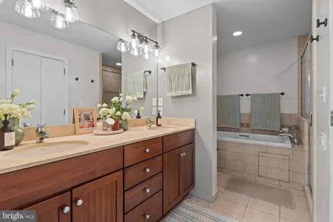 $849,900 | 119 Bellant Circle, Wilmington, DE 19807
