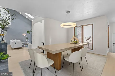 $849,900 | 119 Bellant Circle, Wilmington, DE 19807