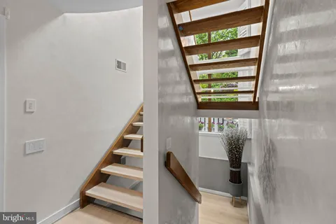 $849,900 | 119 Bellant Circle, Wilmington, DE 19807