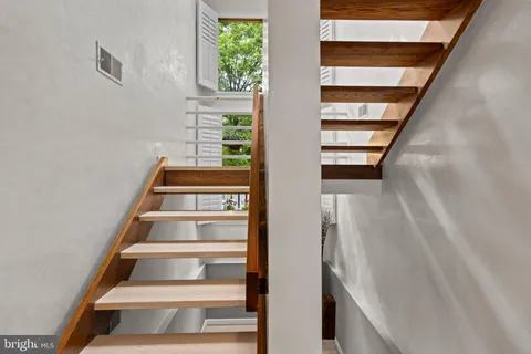 $849,900 | 119 Bellant Circle, Wilmington, DE 19807