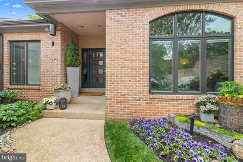 $849,900 | 119 Bellant Circle, Wilmington, DE 19807