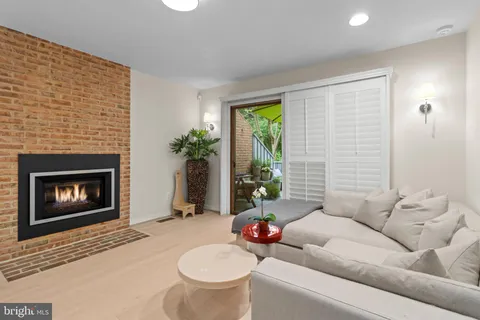 $849,900 | 119 Bellant Circle, Wilmington, DE 19807