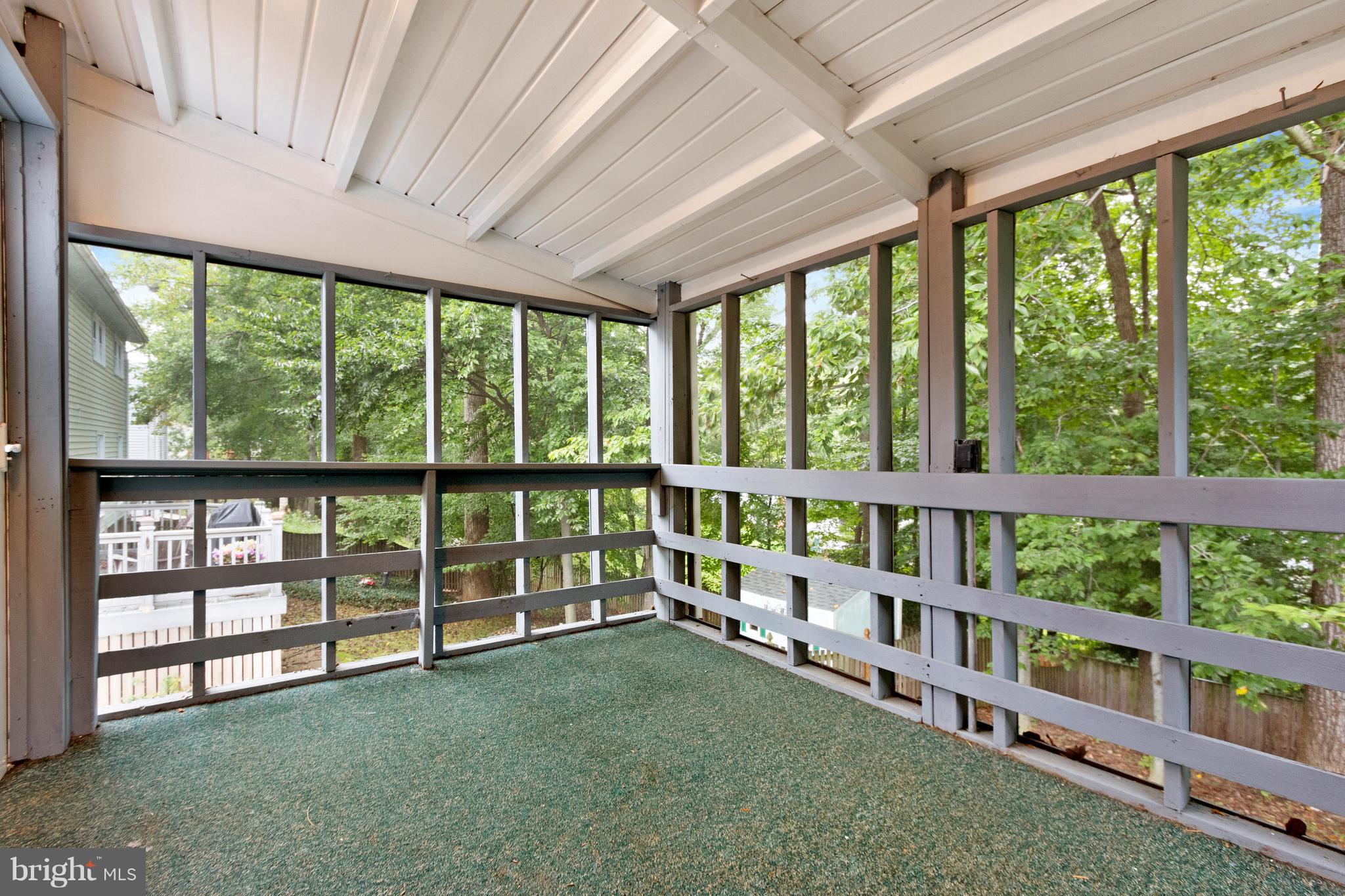 13809 Delaney Road Woodbridge, VA 22193 - Photo 29 of 30 Screened Porch