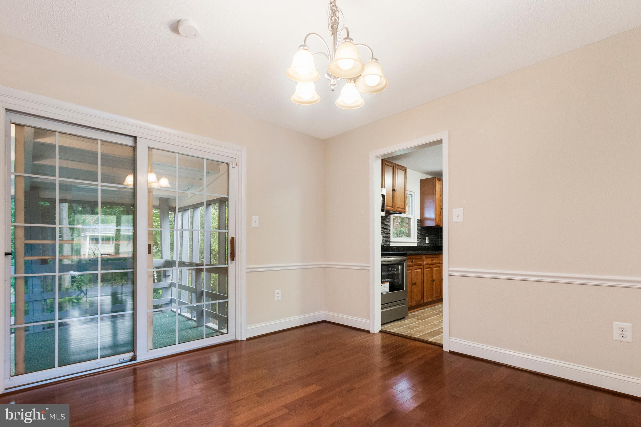 13809 Delaney Road Woodbridge, VA 22193 - Photo 9 of 30 Dining Room
