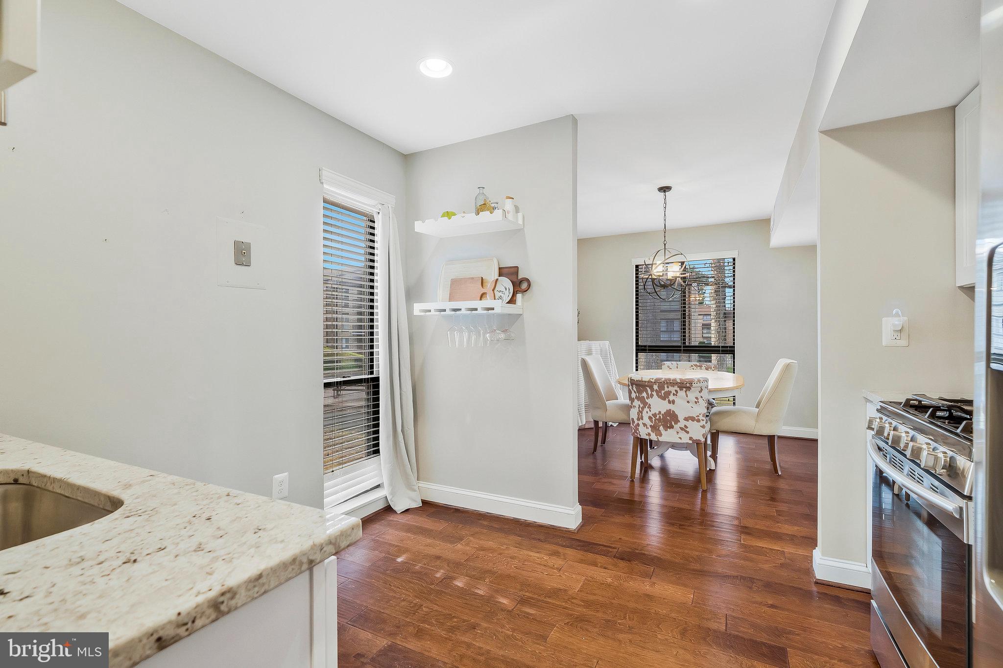 2014 Colts Neck Road, Unit 8/11B Reston, VA 20191 - Photo 11 of 29 Gallery Image 11