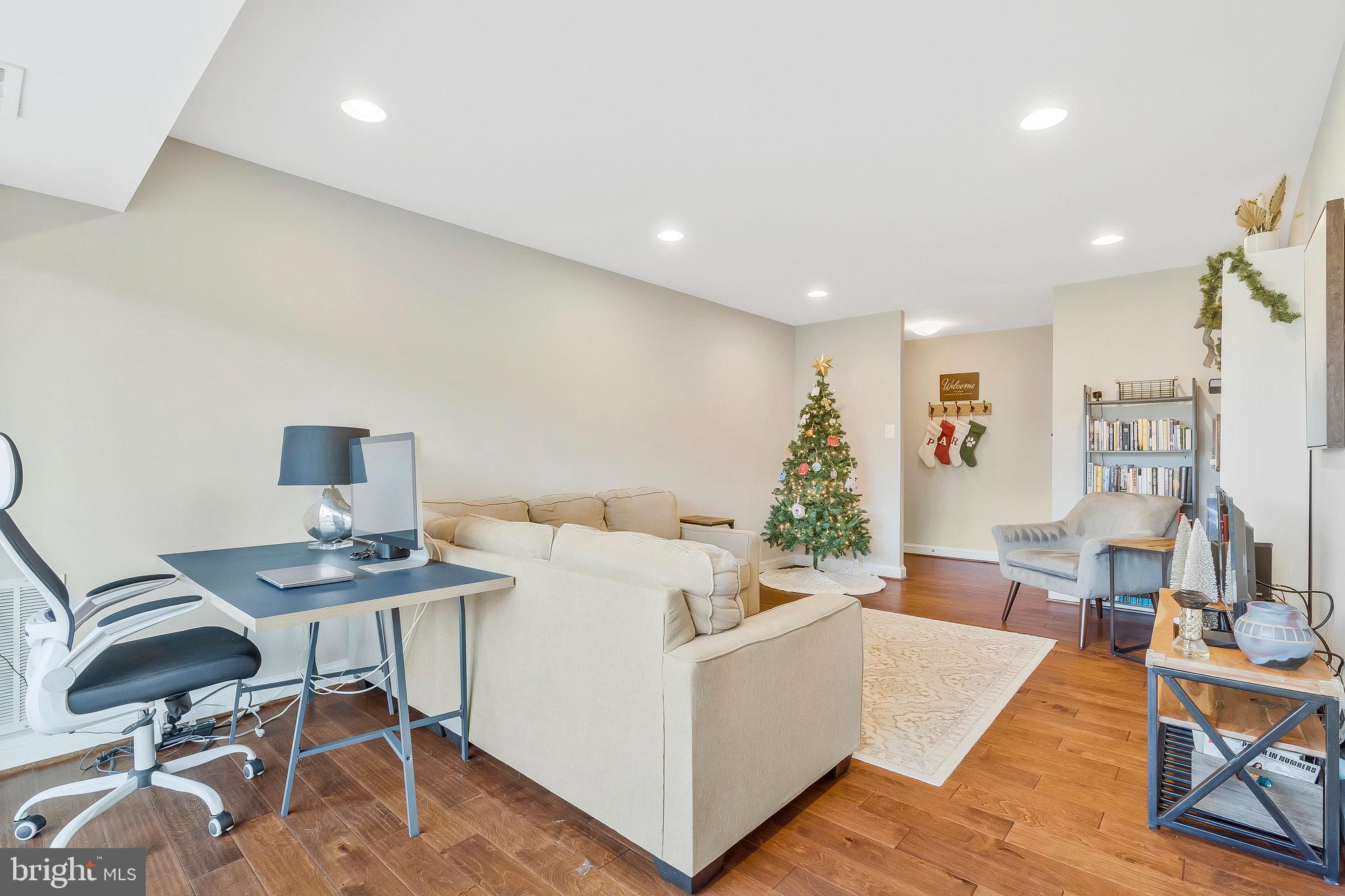 2014 Colts Neck Road, Unit 8/11B Reston, VA 20191 - Photo 5 of 29 Gallery Image 5