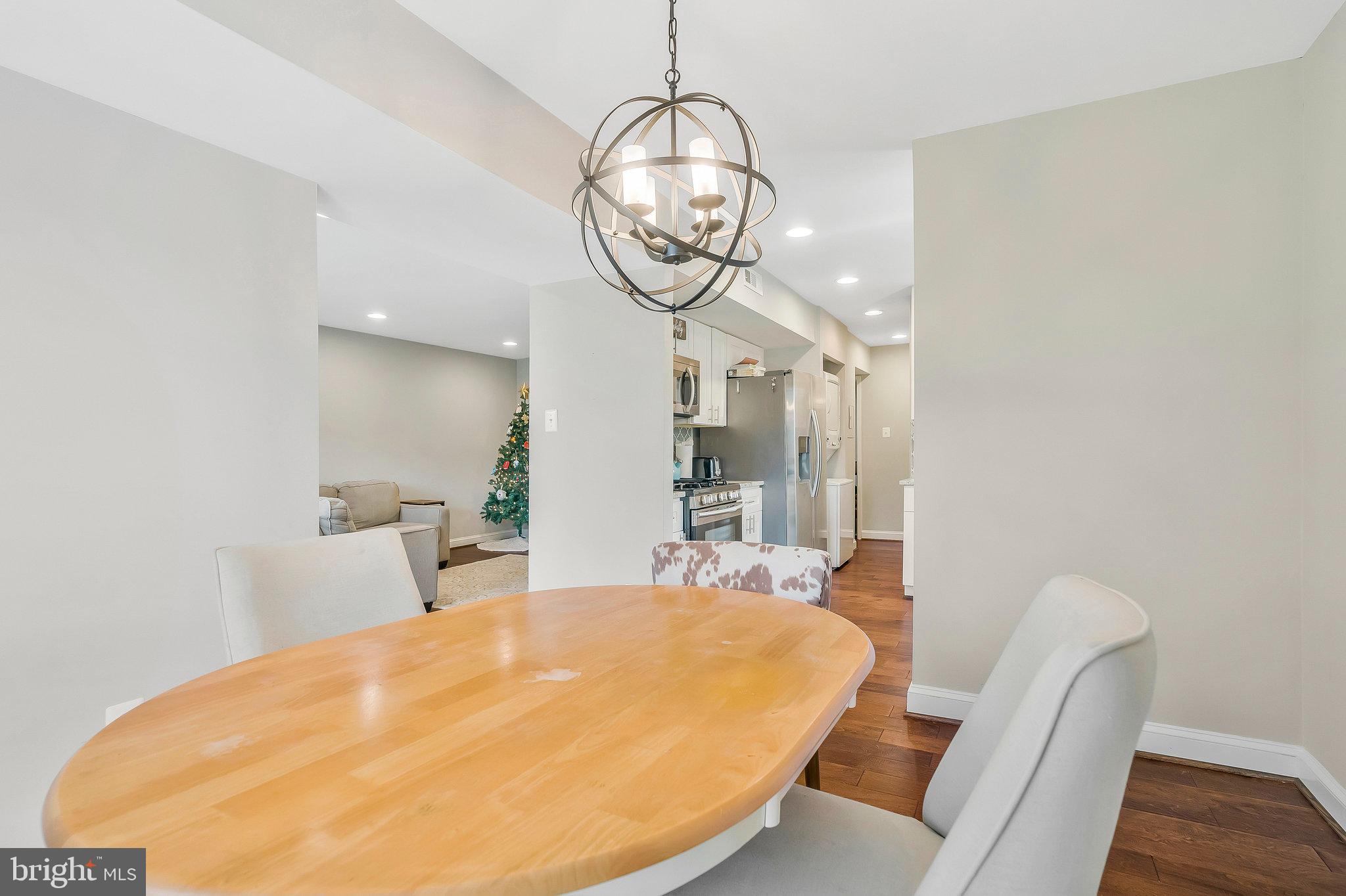2014 Colts Neck Road, Unit 8/11B Reston, VA 20191 - Photo 8 of 29 Gallery Image 8