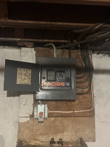 $299,000 | 229 Greenwood Avenue, Barnstable, MA 02601