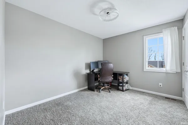 $369,900 | 2085 Lindenwood Avenue, Warsaw, IN 46580