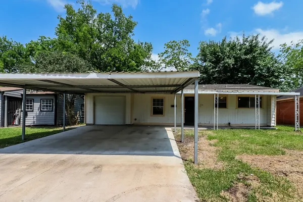 $1,685 | 11611 Duane Street, Houston, TX 77047
