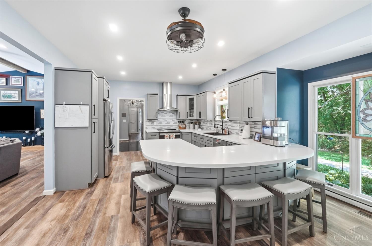 5355 Boomer Road Cincinnati, OH 45247 - Photo 12 of 52 Gallery Image 12