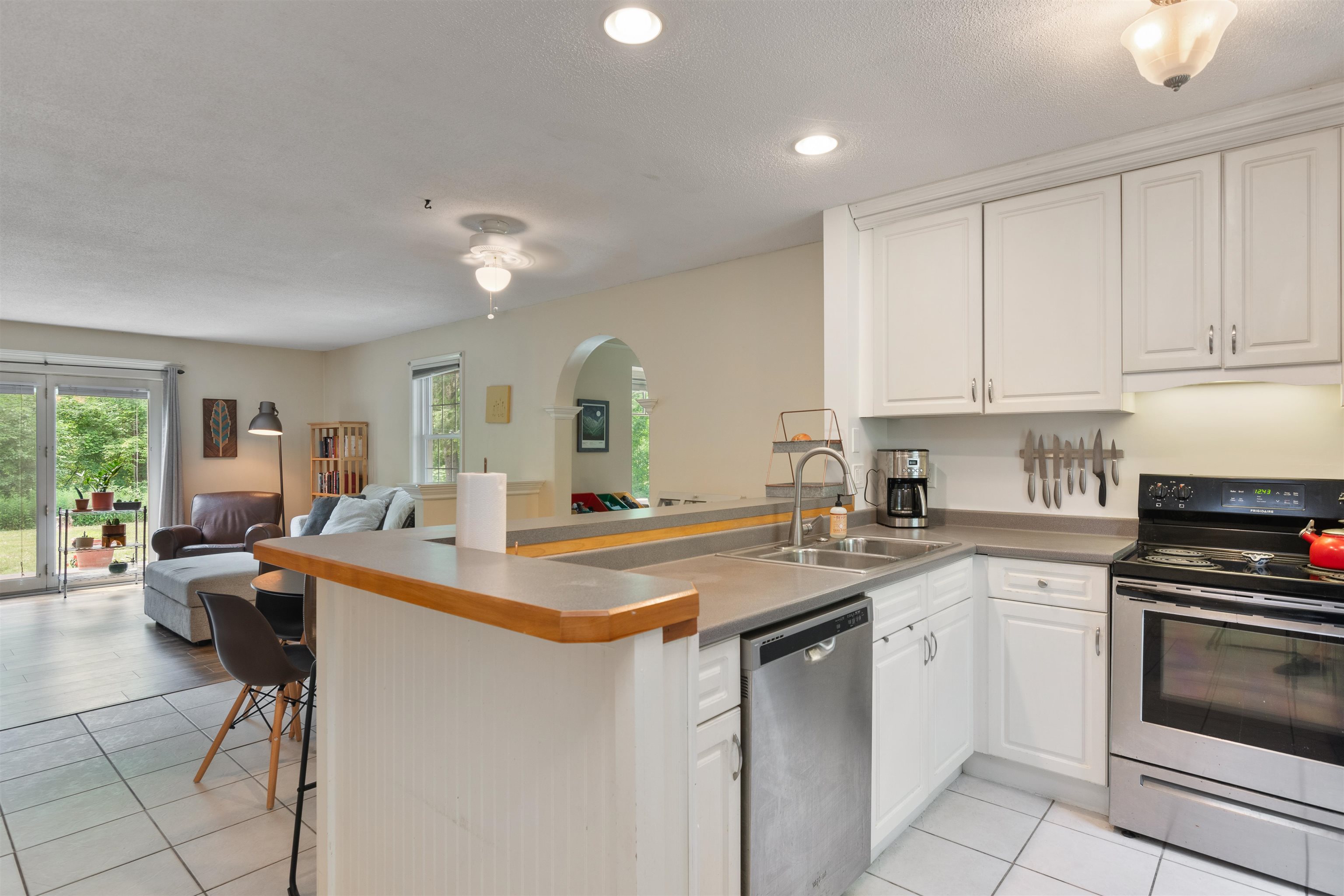 17 Brickyard Road, Unit 18 Essex Junction, VT 05452 - Photo 6 of 36 Gallery Image 6