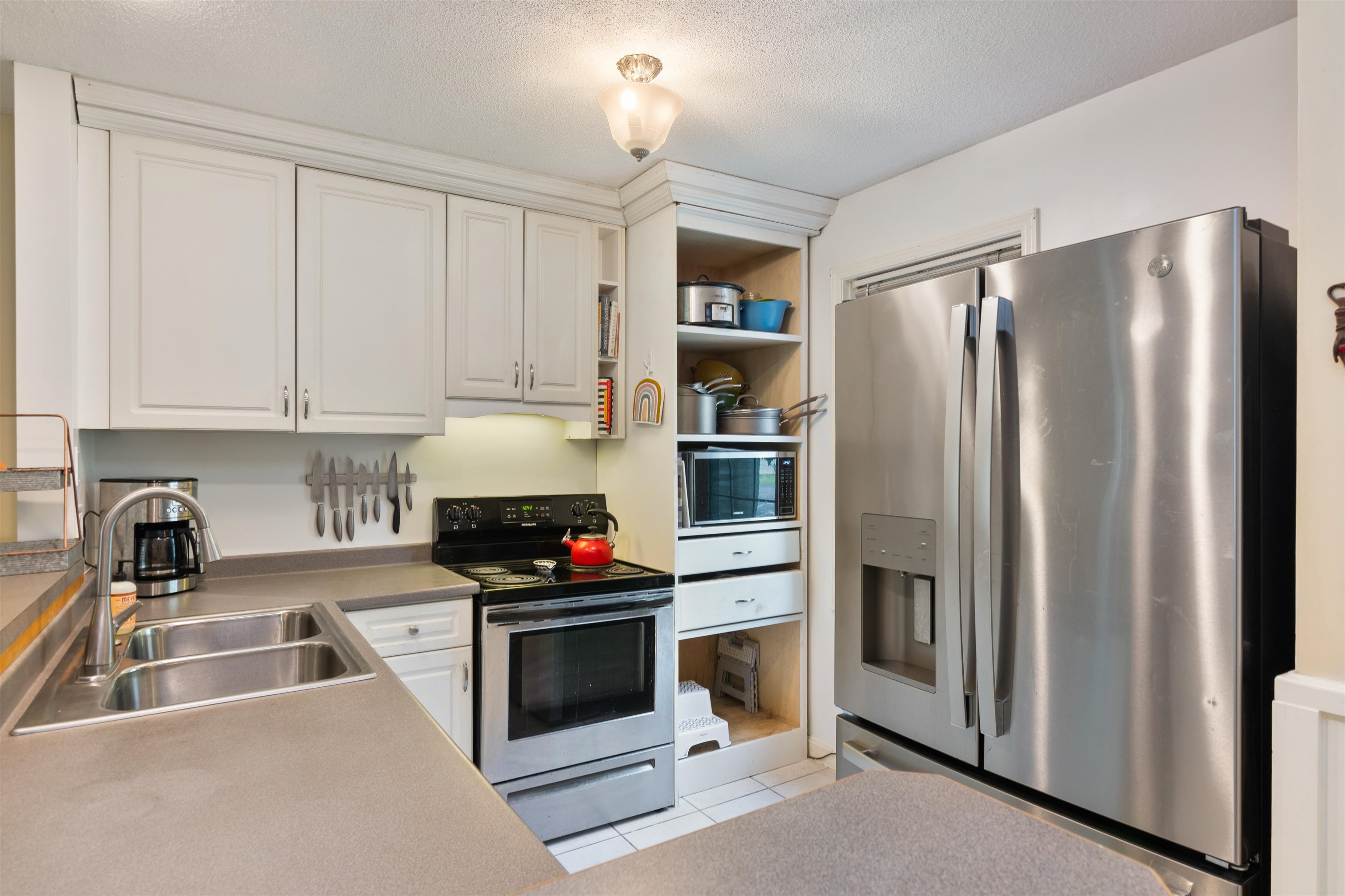 17 Brickyard Road, Unit 18 Essex Junction, VT 05452 - Photo 7 of 36 Gallery Image 7