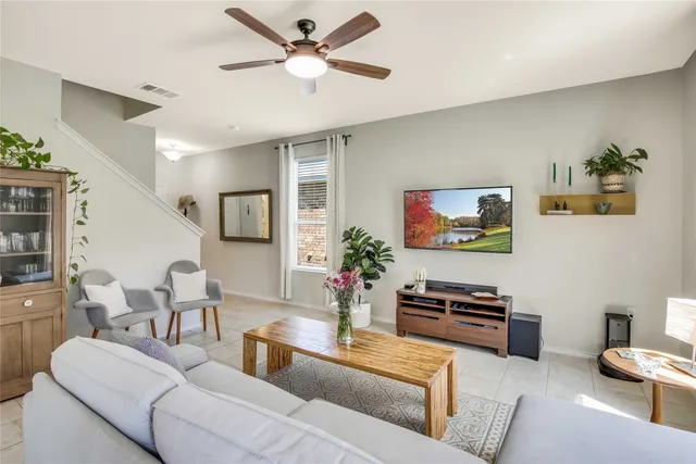 $2,350 | 9505 Southwick Drive, Austin, TX 78724