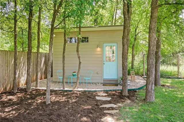 $2,350 | 9505 Southwick Drive, Austin, TX 78724