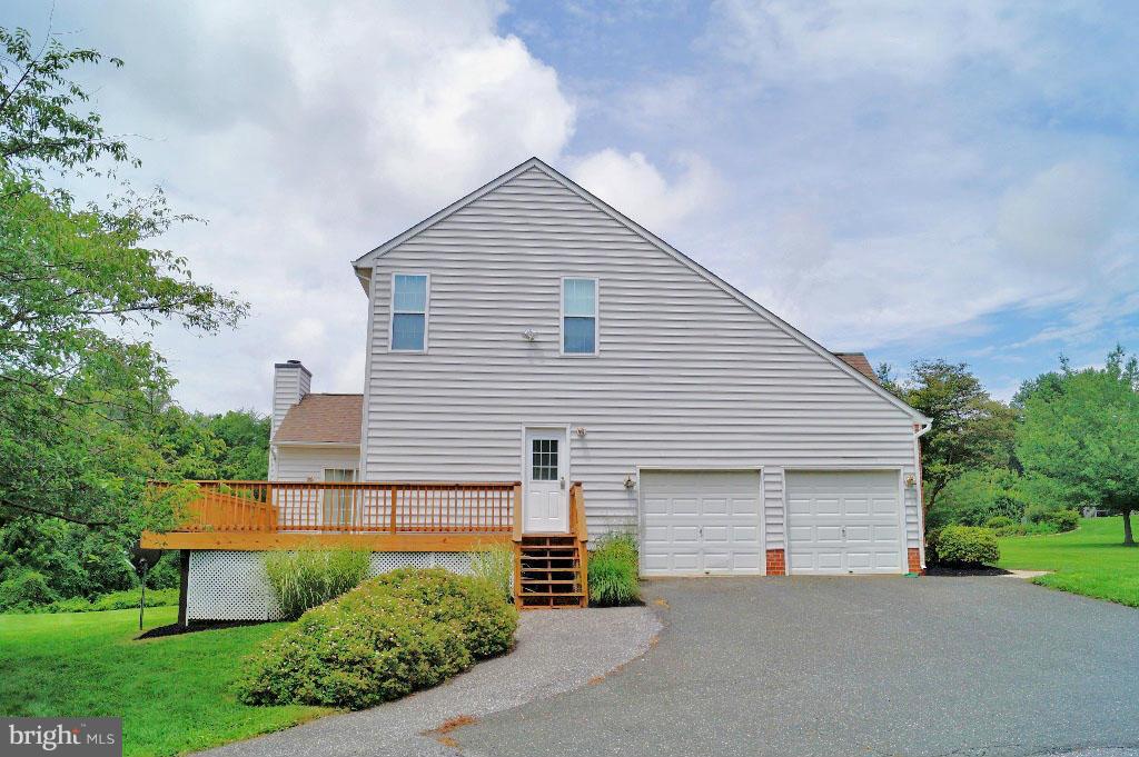 14416 Misty Valley Road Phoenix, MD 21131 - Photo 26 of 30 Exterior (General)