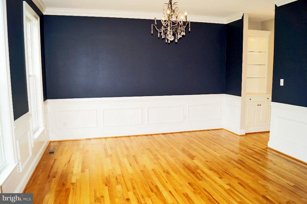 14416 Misty Valley Road Phoenix, MD 21131 - Photo 4 of 30 Dining Room