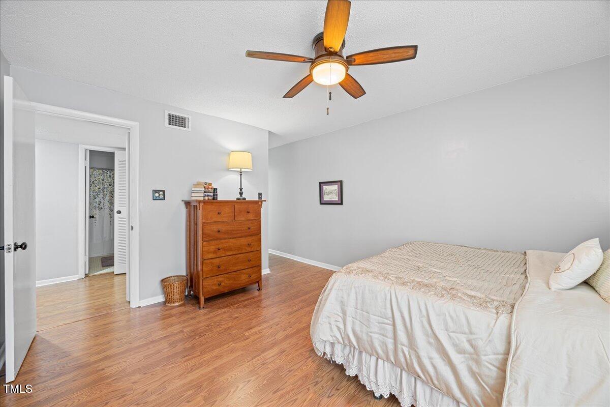 4709 Edwards Mill Road, Unit H Raleigh, NC 27612 - Photo 18 of 23 18-2A1A3011