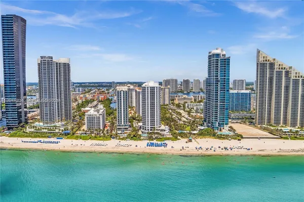 $4,850 | 17375 Collins Avenue, Unit 1003, Sunny Isles Beach, FL 33160