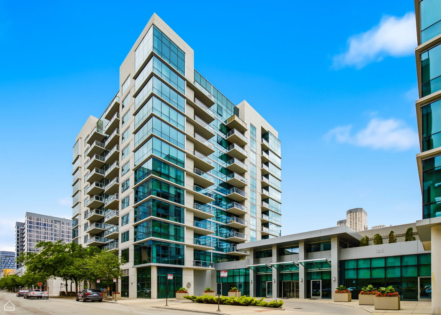 123 South Green Street, Unit 704B Chicago, IL 60607 - Photo 2 of 25