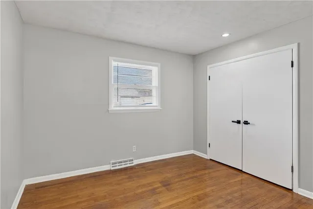 $279,950 | 505 East 90th Terrace, Kansas City, MO 64131