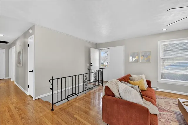 $279,950 | 505 East 90th Terrace, Kansas City, MO 64131