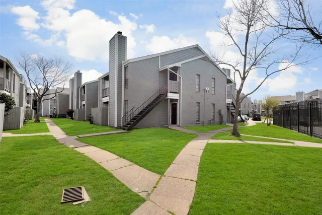 $42,500 | 12500 Sandpiper Drive, Unit 5, Houston, TX 77035