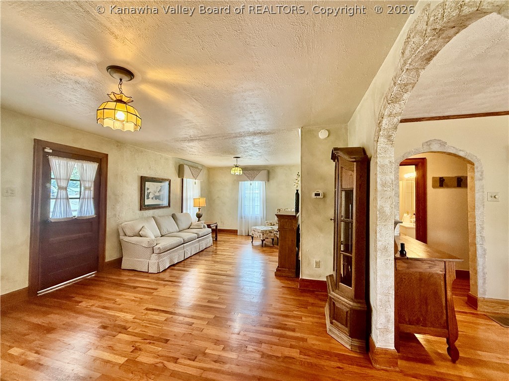 241 North Pinch Road Elkview, WV 25071 - Photo 8 of 41 Gallery Image 8