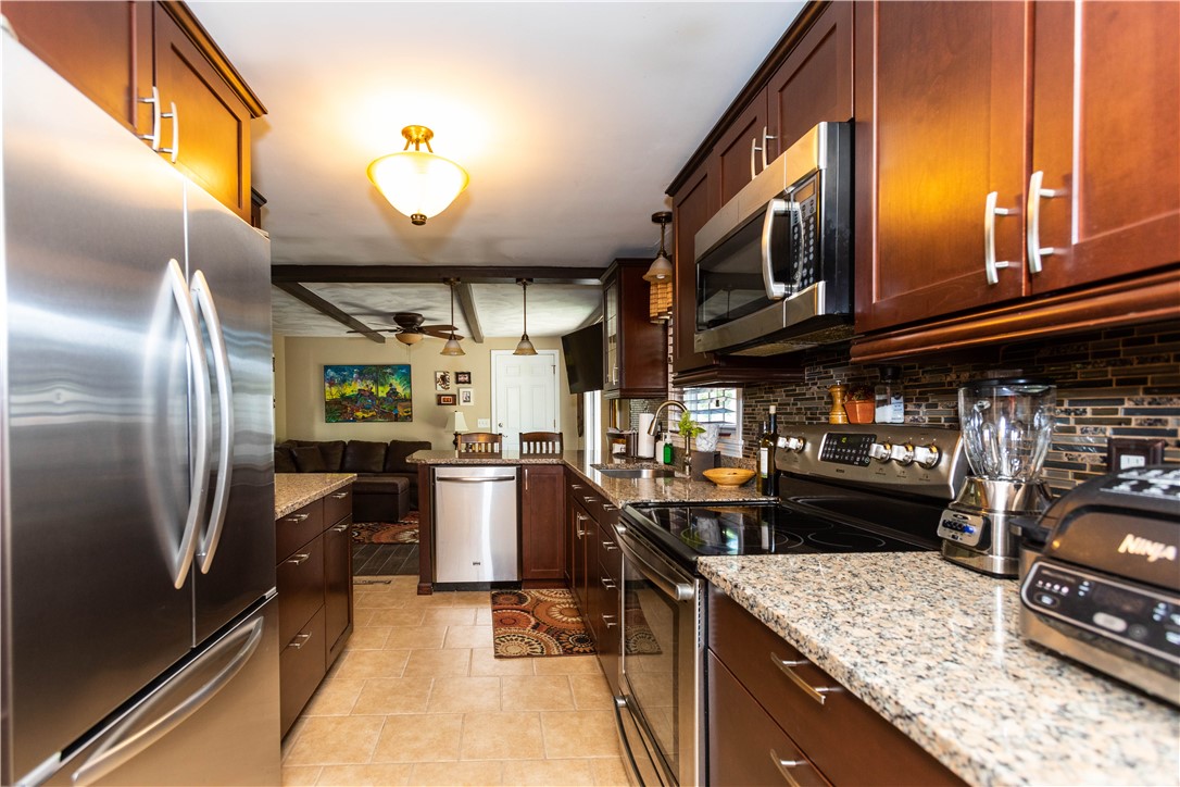 24 Long Pond Road Coventry, RI 02816 - Photo 10 of 24
