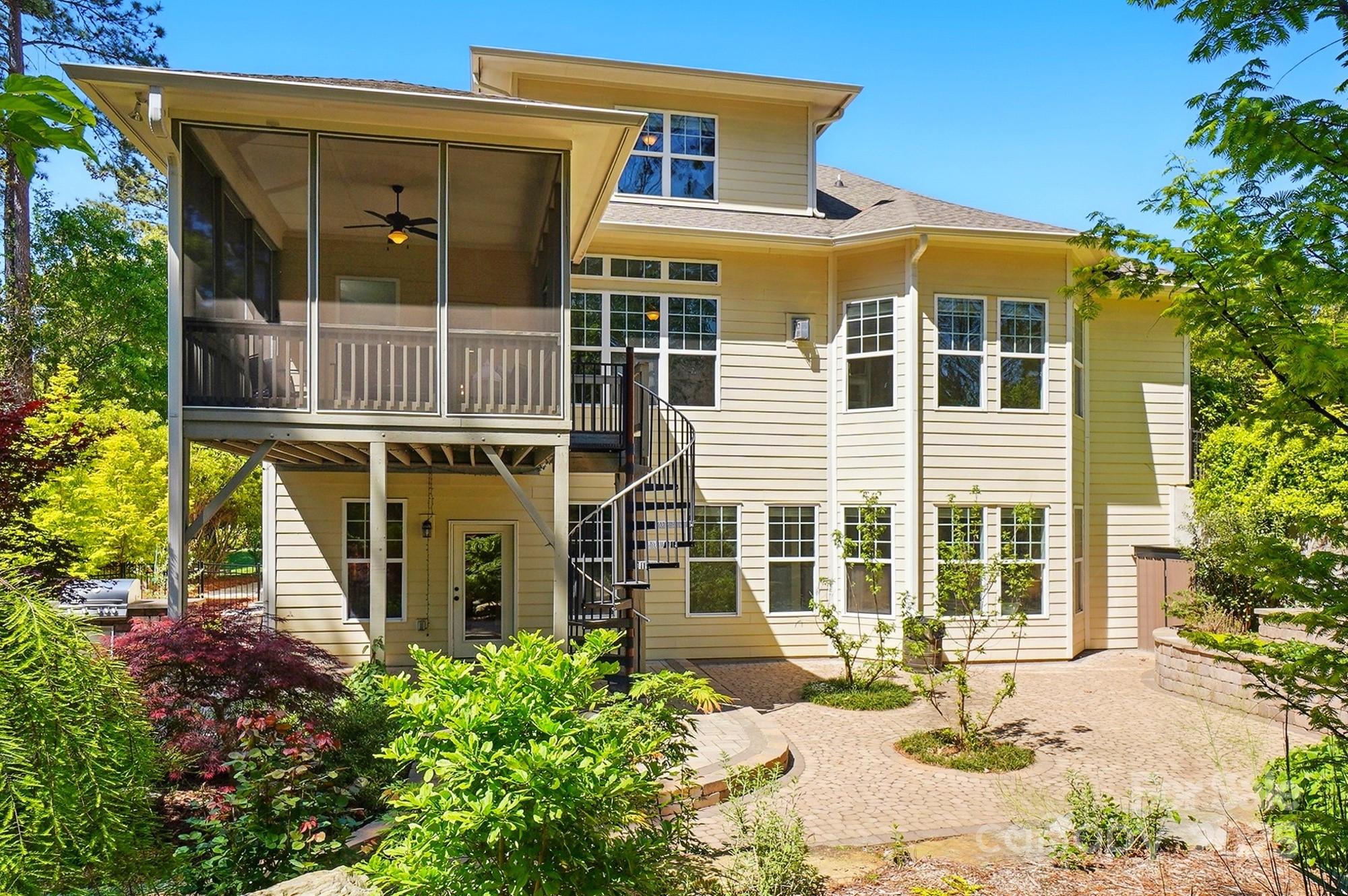 404 Brookridge Drive Mount Holly, NC 28120 - Photo 35 of 44 front view of a building