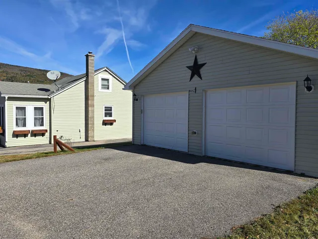 $170,000 | 23 Union Street, Gorham, NH 03581