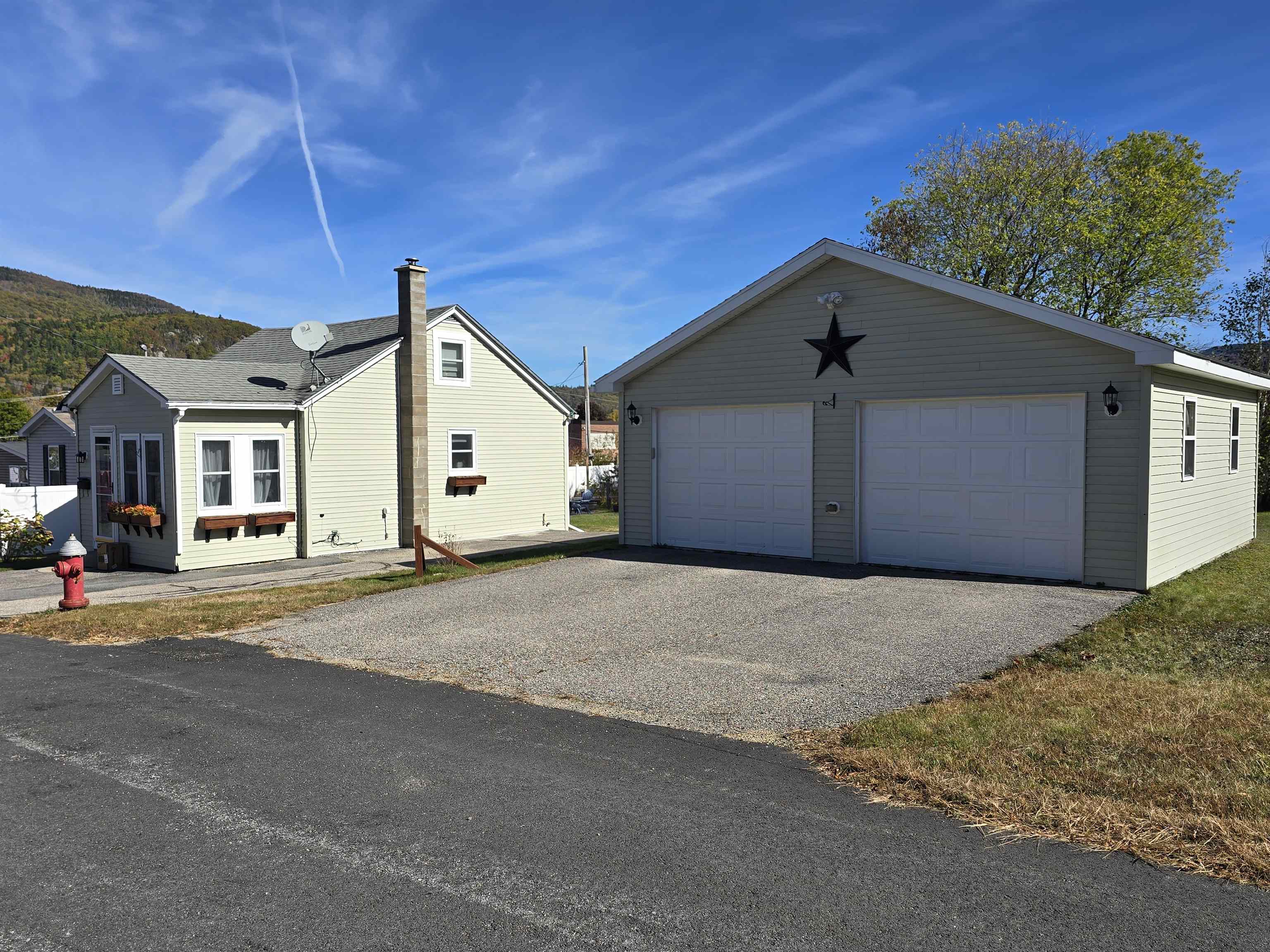 23 Union Street Gorham, NH 03581 - Photo 14 of 39