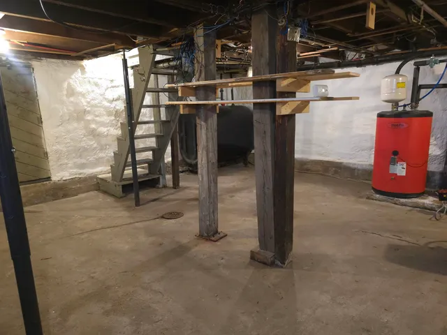 $170,000 | 23 Union Street, Gorham, NH 03581