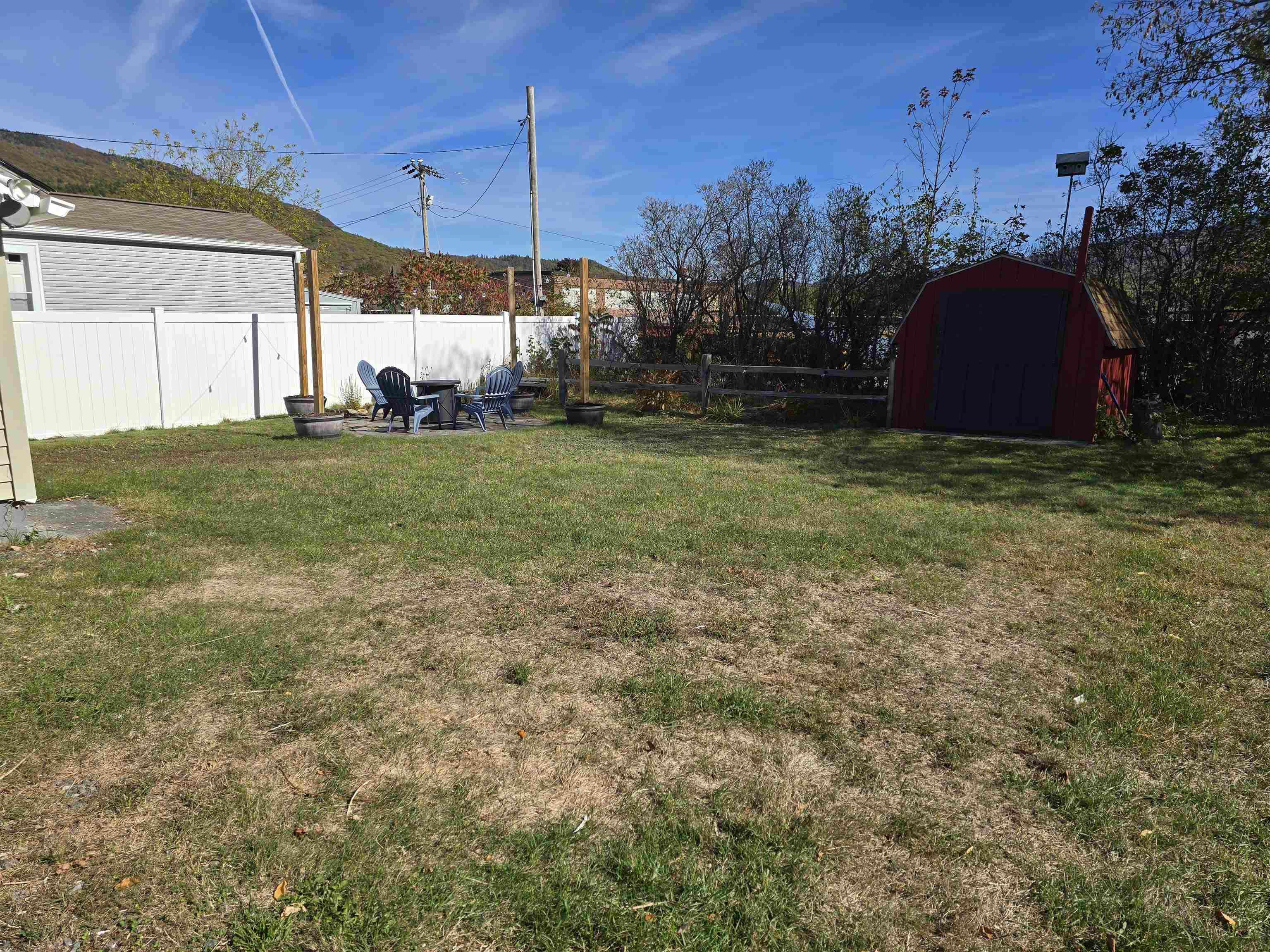 23 Union Street Gorham, NH 03581 - Photo 5 of 39