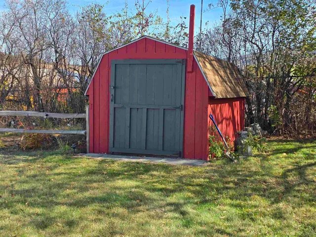 $170,000 | 23 Union Street, Gorham, NH 03581