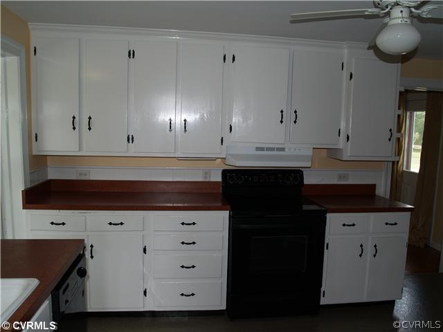 8860 Varina Road Richmond, VA 23231 - Photo 7 of 12 Kitchen - Kitchen
