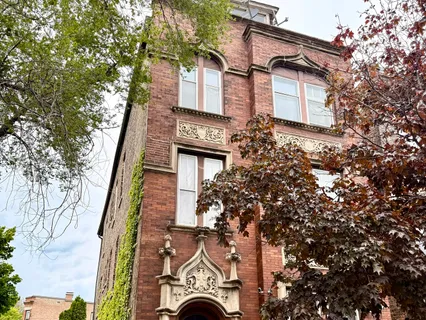 2722 West 18th Street, Chicago, IL 60608
