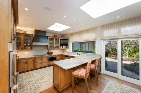 $5,998,000 | 578 Cresta Vista Lane, Portola Valley, CA 94028