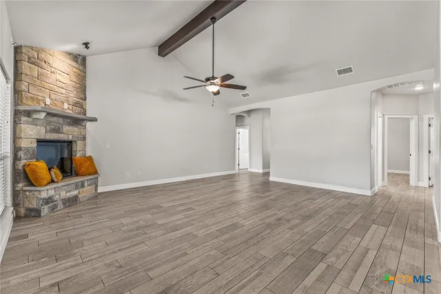 $429,900 | 220 Pecan Meadow Lane, Belton, TX 76513