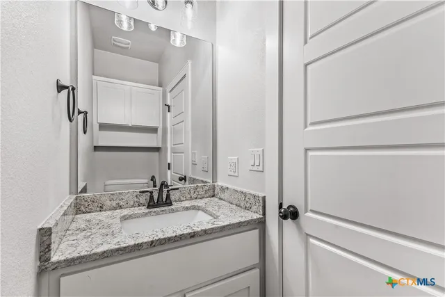 $429,900 | 220 Pecan Meadow Lane, Belton, TX 76513