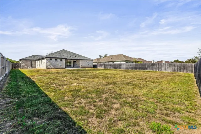 $429,900 | 220 Pecan Meadow Lane, Belton, TX 76513