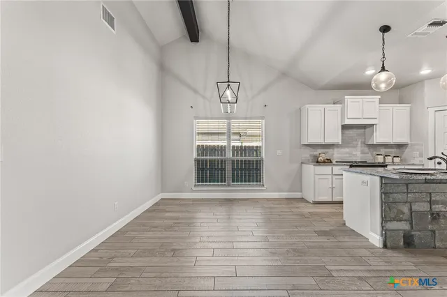 $429,900 | 220 Pecan Meadow Lane, Belton, TX 76513