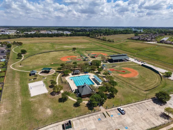 $569,000 | 9102 Night Beacon Point Drive, Spring, TX 77379