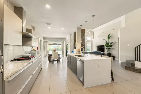 $569,000 | 9102 Night Beacon Point Drive, Spring, TX 77379