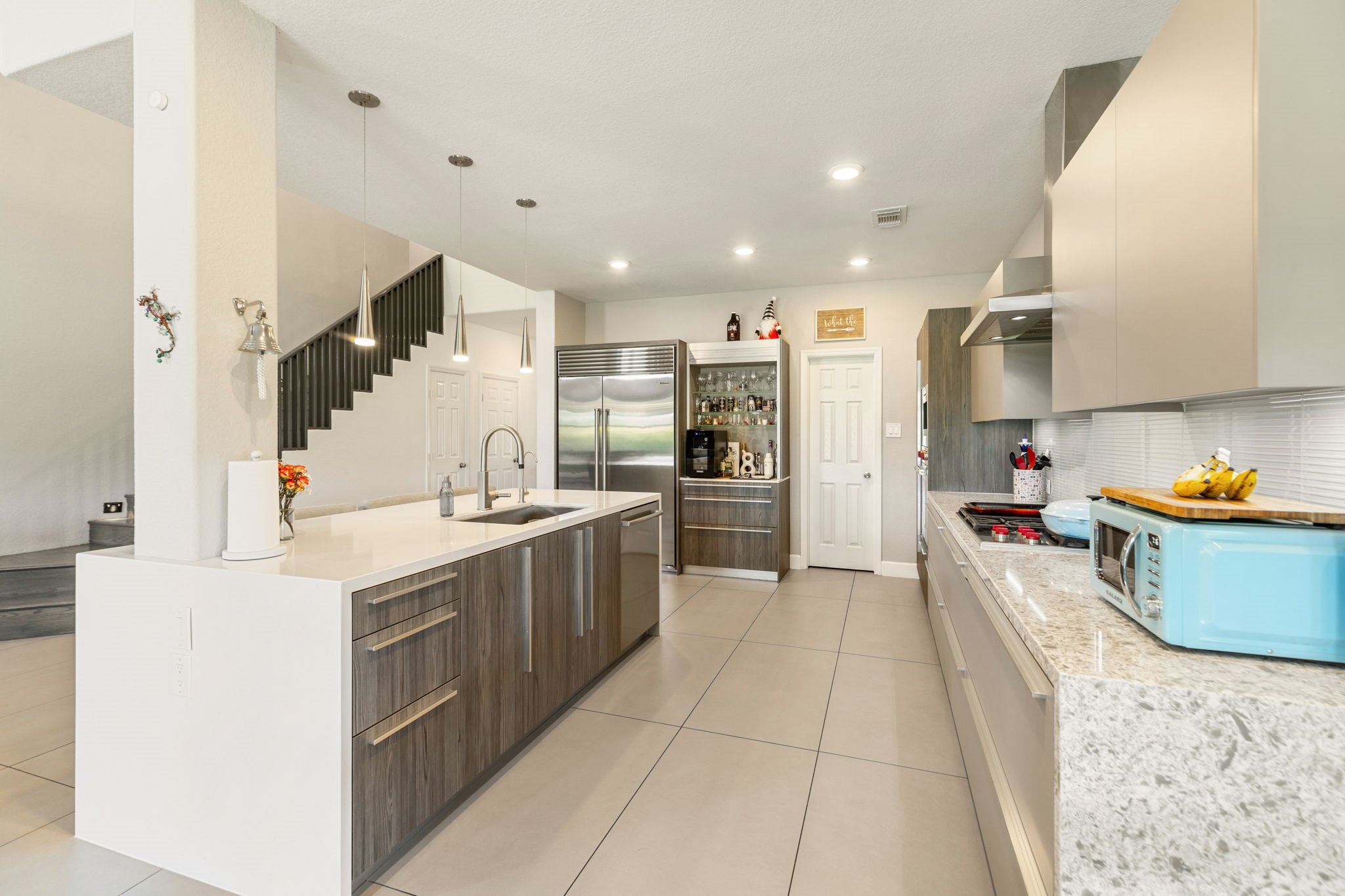 9102 Night Beacon Point Drive Spring, TX 77379 - Photo 9 of 43